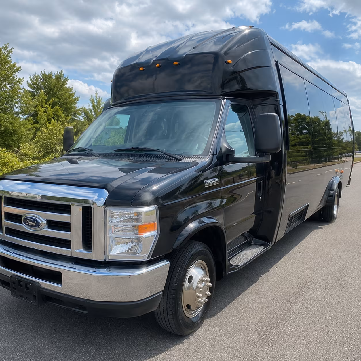 las cruces holiday party bus rental